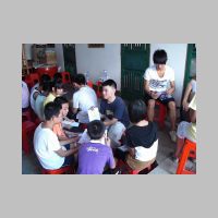 028-Look here.JPG